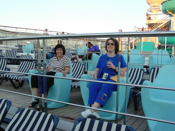 ../Images/Kristen and Rose relax on the forward deck.jpg